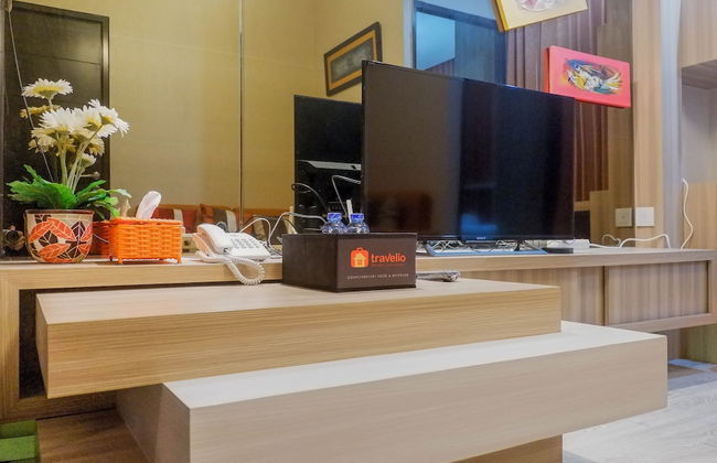 Homey 2BR Apartment at Tamansari Papilio - Photo 11