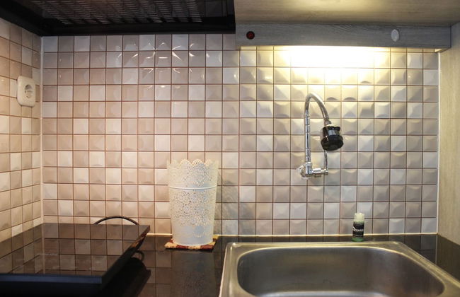 Quiet 2BR Apartment @ Parahyangan Residence Apartement with Mountain View - Foto 7