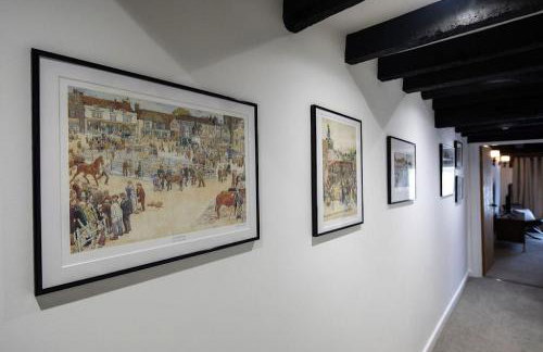 Stylish 2-bed 16th-century apartment in Petersfield town centre, - Foto 16