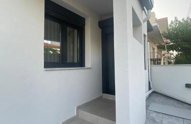 Sofia's House - Photo 31