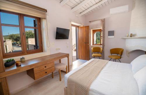 Pavlina Villa , a hidden gem with heated pool and ping pong! - Photo 30