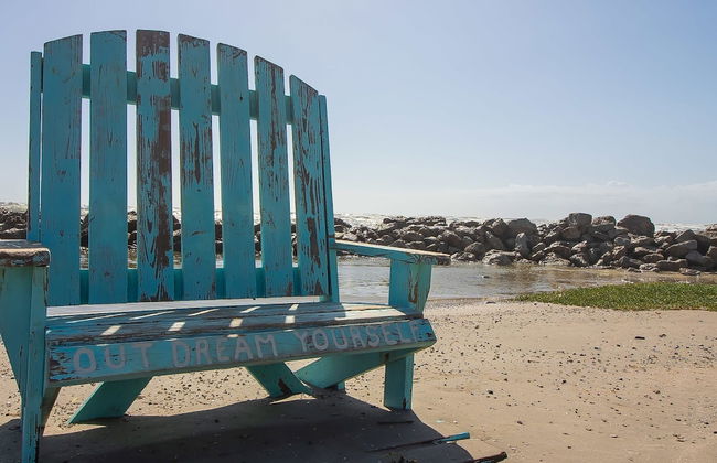 Gulf Adventures and Beachfront Relaxation Awaits - Foto 45