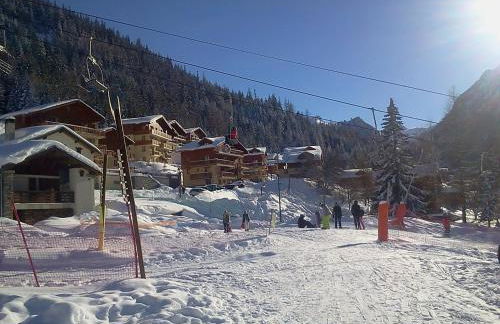 Appartement 3P+Cabine, 8 pers, proche remontées, parking - FR-1-561-83 - Foto 15