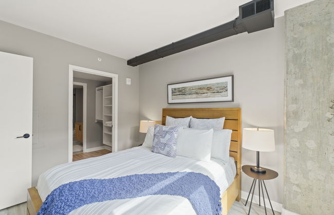 Coda on Half, a Placemakr Experience - Navy Yard - Photo 5