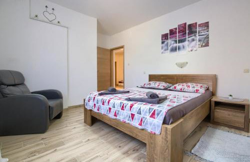 Apartment Buddy - Photo 17