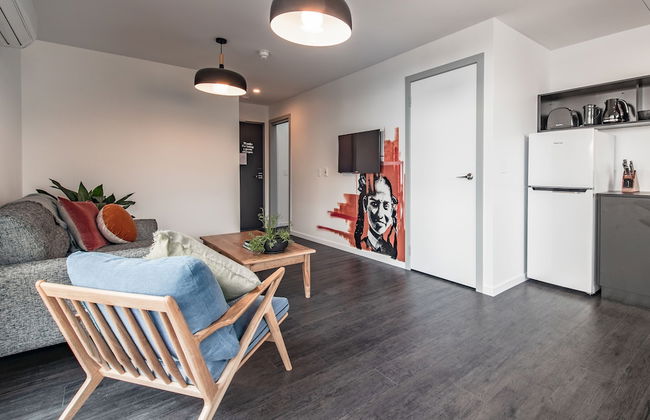 Change Overnight - Foto 40