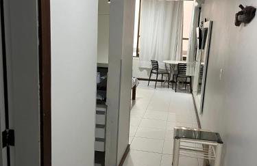 studio aconchegante para 02 na praia de Amaralina - Foto 19
