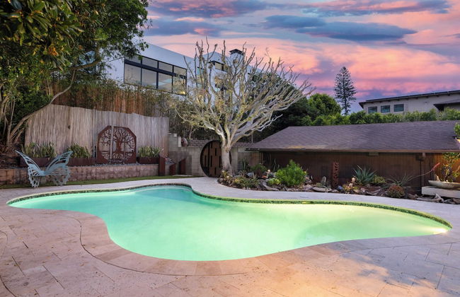 La Jolla Mid-century by Avantstay Private Pool, Outdoor Living + Ocean Views - Photo 57