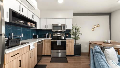 2BR Cozy Apartment in DT - Foto 4, stove