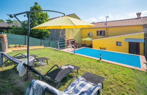 Awesome Home In Zminj - Foto 1