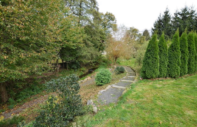 Scenic Holiday Home in Sluknov With Garden - Foto 15