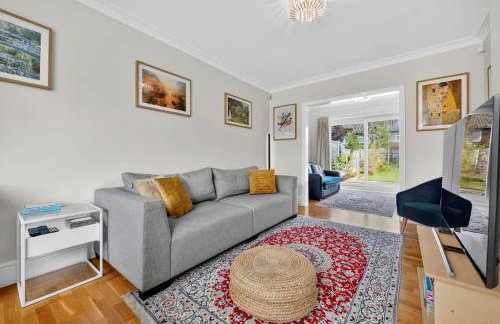 City SuperHost Lovely 3 bed Wythenshawe Home - Foto 2