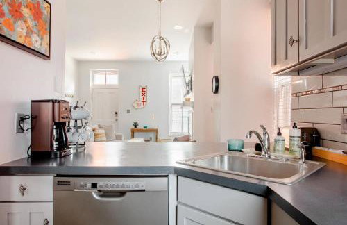 Family Fun in Lafayette Square ABODEbucks - Foto 24