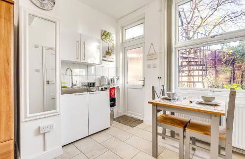 Stunning Studio in heart of LDN with garden - Foto 12