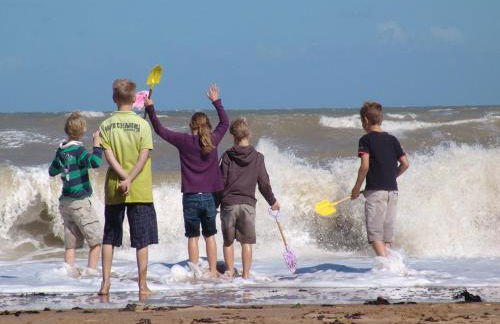Broadstairs Beach Holiday Apartments, seafront stays opposite Kingsgate Bay with a parking space - Foto 60