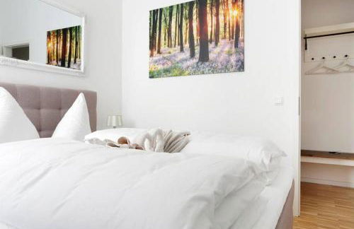 SC 06 by ROCKCHAIR Apartments l SUPERHOST Status l 4 Bedrooms Boxspringbeds 2 Bathrooms Balcony Elevator - Cozy Family & Business Flair welcomes you! - Foto 38