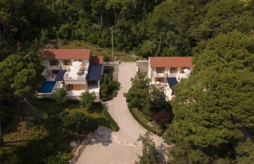 Private luxury Villa AZZURRO on Solta for up to 10 persons, free parking, very close to beach! FREE Kajak & Mountainbikes, GREAT living area & privacy! - Foto 17