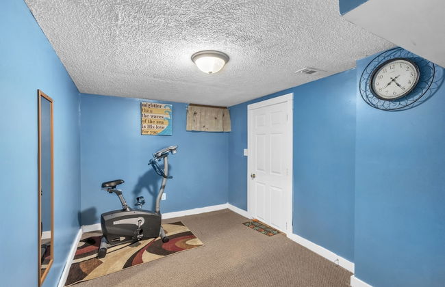 Lovely PET FRIENDLY three bedroom in desirable Urbandale Location! 3 Home by RedAwning - Foto 32