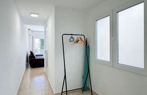 Apartment 1 min from Beach Segur de Calafell - Photo 15