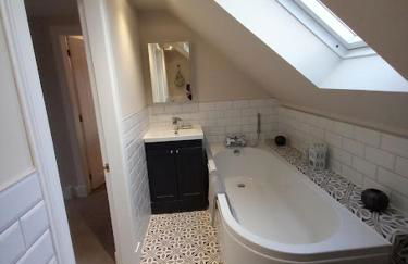 Beautiful Historic Cottage - Foto 16