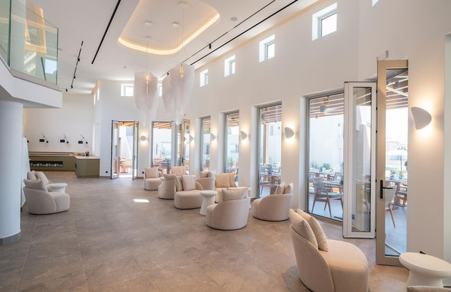 Galaxy Suites Boutique Resort - Photo 3