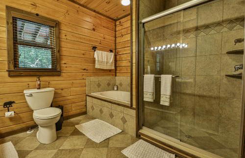 Chateau Relaxeau Breathtaking Spacious Mountain Home on Paved Road - Foto 17