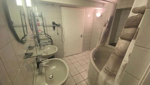 3x Ferienwohnung I Apartment I Free Parking I WiFi I ruhige Lage - Foto 4, towels, Shower
