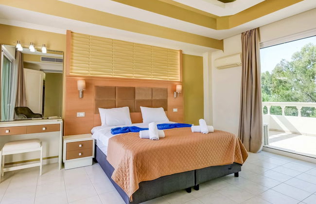 Beautiful Holiday Home With Private Pool - Foto 10