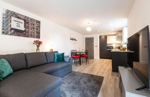 Welcome - BUSINESS or PLEASURE! Southampton 'City Vibes' # Stylish Apartment with Outdoor Courtyard! 1-4 Guests BOOK YOUR CITY BREAK or PRE-CRUISE STAY! CLOSE TO MAYFLOWER THEATRE, UNIVERSITIES, CRUISE TERMINALS, HOSPITALS & SHOPS! - Photo 17
