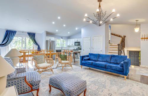 Forest-View Gem on Vaughn Creek Less Than 1 Mi to Dtwn! - Foto 8