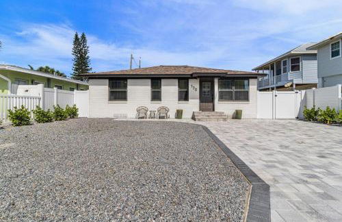 Madeira Beach House Fall Special! Private Heated Pool & Steps to Beach! - Photo 24