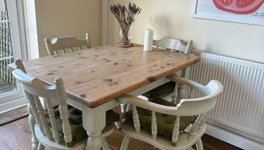 Cosy 2BR Home with Garden & Parking - Foto 4