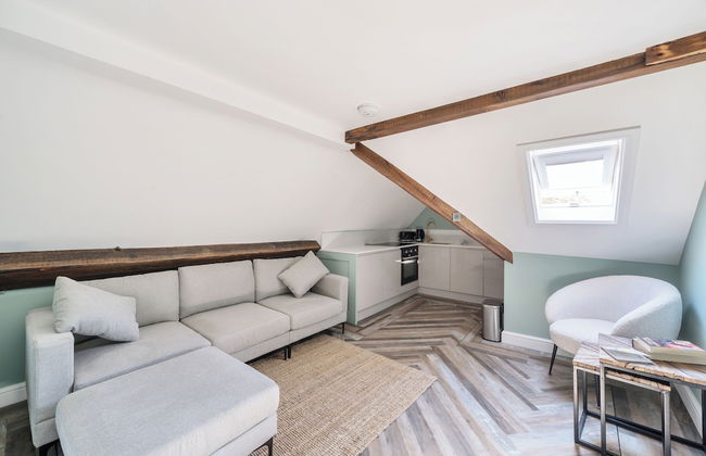 The Governance Apartments - Photo 51