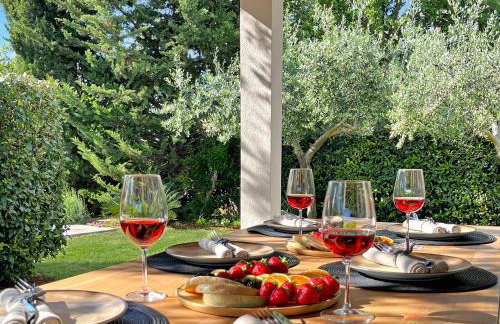 Villa Liberta - Private Family Villa with Pool & Garden - Photo 20