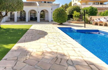 Blau Mar, 5 bedroom beach villa with private pool Miami Playa Costa Dorada 100m from the beach - Foto 3