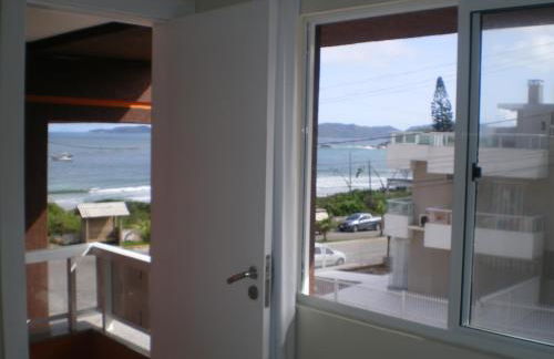 Praia de Quatro Ilhas a 50 metros do mar - Photo 60