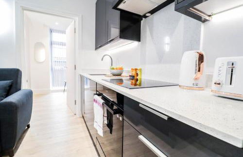 Modern 1-Bed Apartment in Buckinghamshire with Free WiFi, Parking & Garden - Foto 62