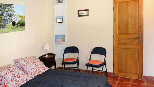 Holiday Home in Revest With Garden - Foto 4, Habitación