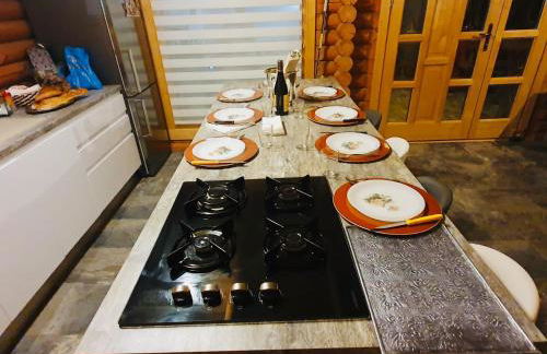 Wild House - Photo 17