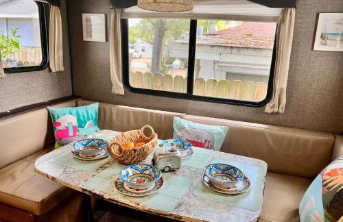 Garden Paradise RV Camper near Clearwater Beaches - Foto 12