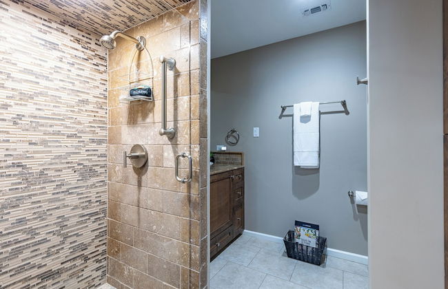 Luxurious Lakehouse With Indoor Pool-hot Tub-fire Pit - Foto 22