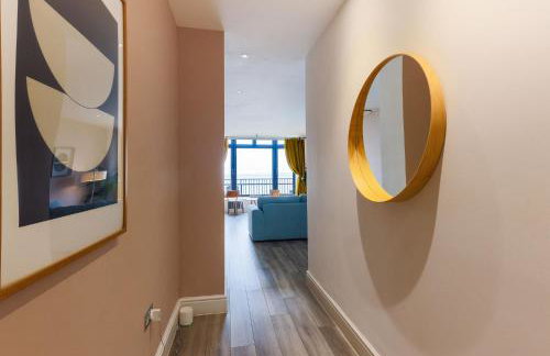 Luxury 1BR Seafront Apartment - Foto 14