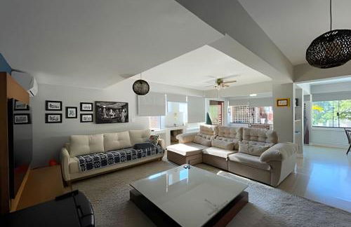 Casa Espaçosa e Tranquila - Granja Viana - Foto 35