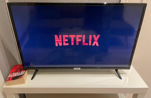 010 CHIC & COSY F1 29m2 HYPERCENTRE WIFI SMART TV NETFLIX - Photo 21