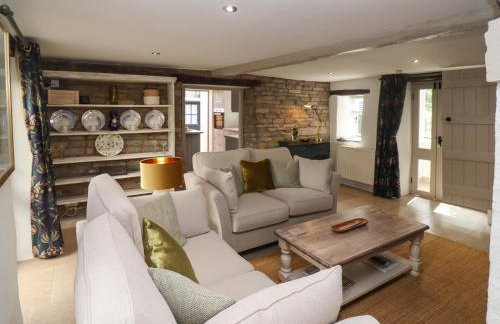 Woodbine Cottage - Photo 7