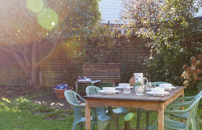 Quaint Coastal Cottage - 5 Mins From Beach - Foto 5