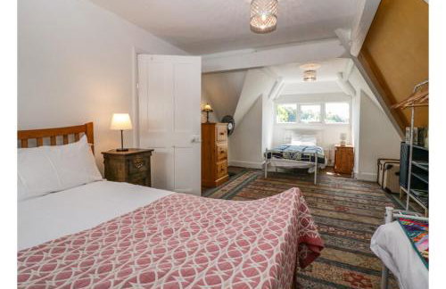 Sunnycote - Photo 14