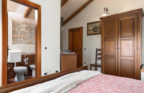 Mediterranes Steinhaus mit Privatpool, Sauna, Meerblick, Kamin, Sommerkueche - Foto 17