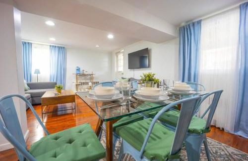 Bright 3bed basement with backyard & free parking - Foto 4