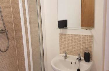 Cardiff Bay, City centre apartment - Foto 12